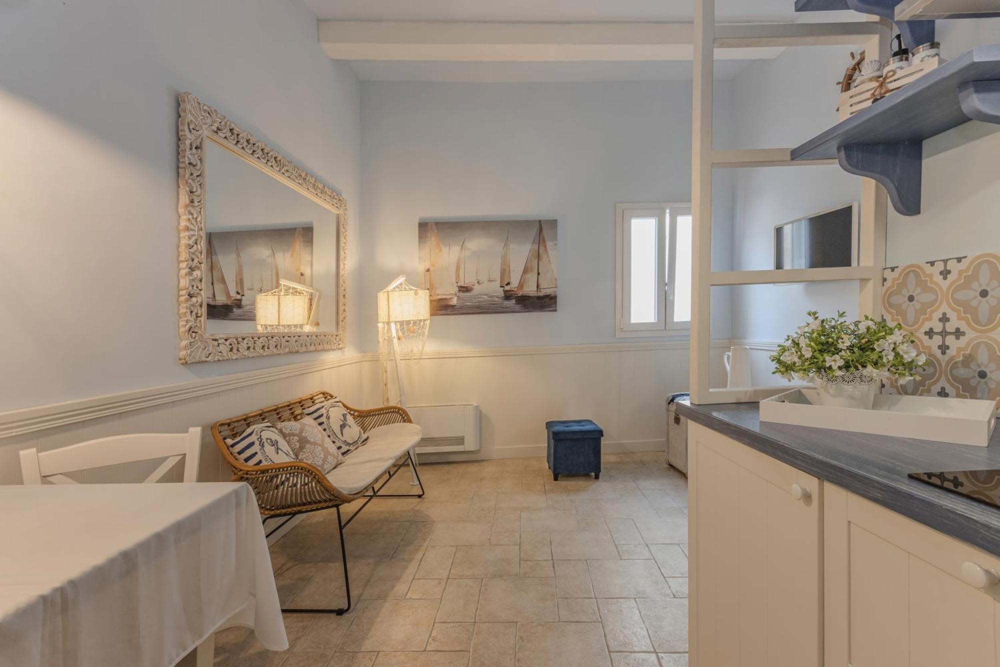 Chiasso S. Anna Relax Apartments Near The Sea モノーポリ エクステリア 写真